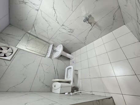 Hoora, Apartments, Flats, Houses & Villas, BHD 200/month,  Furnished,  Studio,  Parking WiFi -Fully Furnished Spacious Studio Flat With Unlimited Ewa @200/BD In Hoora