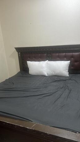 Al Khobar Al Shamalia, Furniture, SAR 500,  Bedset For Sale(bed Along With Tables And Cupboard)