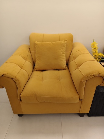 Al Malqa, Furniture, SAR 1450,  7-Seater Sofa (perfect Condition)