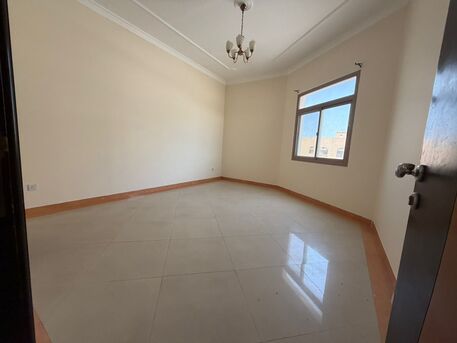 Mahooz, Offices, BHD 280,  Office Flat For Rent In Mahooz | Prime Commercial Location
