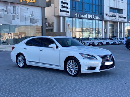 Manama, Vehicles, Cars & Trucks , BHD 7900,  Lexus LS 460,  2014,  Automatic,  185900 KM,  Lexus LS-460  (White)