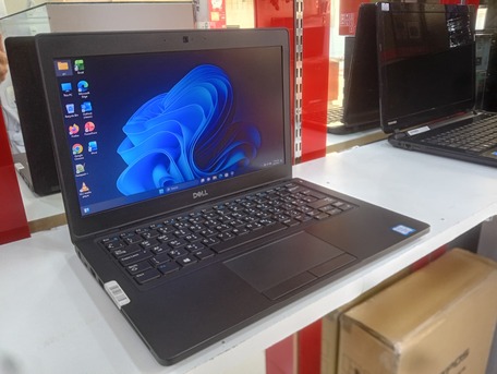 Manama, Computers, BHD 85,  Dell Core I5 8th Gen 8GB RAM 256GB SSD Smart Reader Backlit Call : 39548774