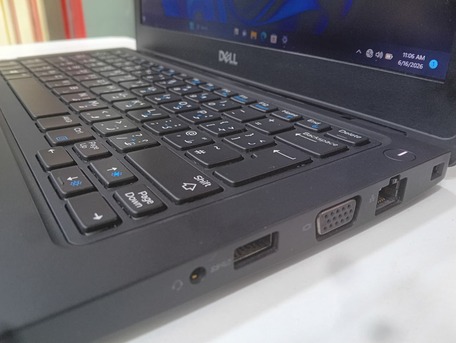 Manama, Computers, BHD 85,  Dell Core I5 8th Gen 8GB RAM 256GB SSD Smart Reader Backlit Call : 39548774