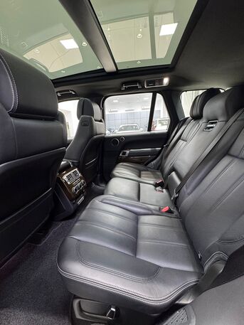 Manama, Vehicles, Cars & Trucks , BHD 11700,  Range Rover Vogue SE,  2014,  Automatic,  59000 KM,    (Black)