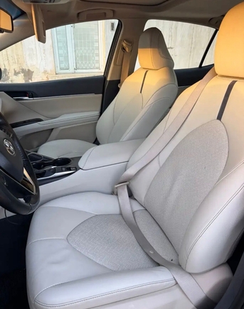 Dammam, Vehicles, Cars & Trucks , SAR 73000,  BMW I4 2022,  2022,  Automatic,  214000 KM,  Toyota Camry For Sale Enjen Gear Good Condition No Accident Full Opsien
