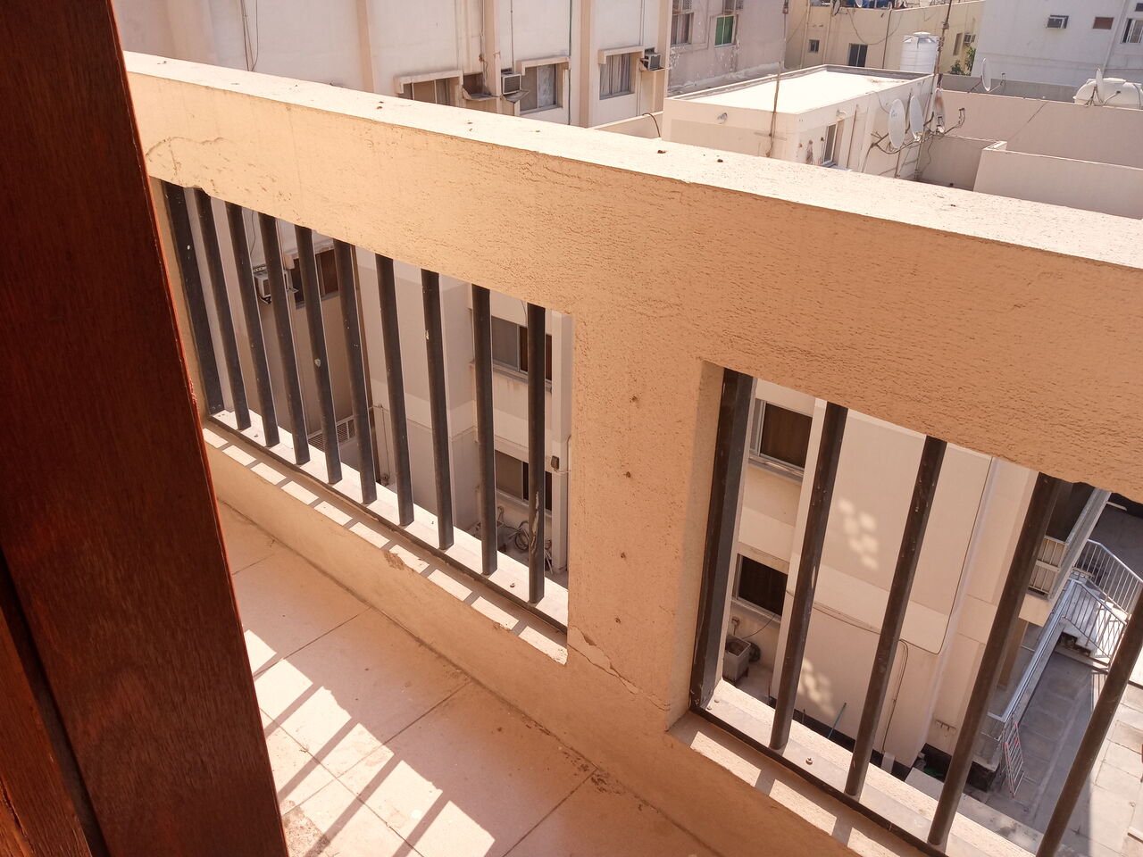 Adliya, Apartments, Flats, Houses & Villas, BHD 120/month,  1 BR,  1 Bedroom Semi-furnished Flat For Rent