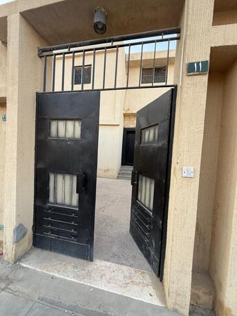 Riyadh, Apartments, Flats, Houses & Villas, SAR 33000/year,  3 BR,  3 BR VILLA PORTION