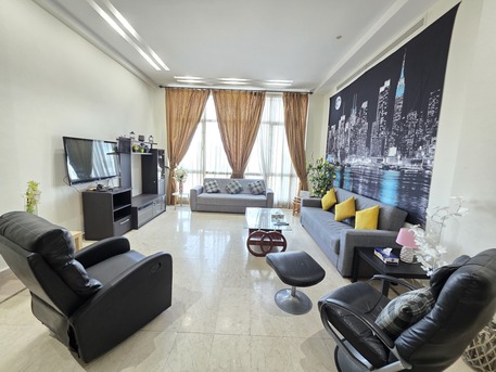 Juffair, Apartments, Flats, Houses & Villas, BHD 400/month,  Furnished,  2 BR,  Extremely Spacious | Naturally Well-Lit | Luxury | Family Building | Near Ramez