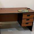 SAR 200,  Students Desk