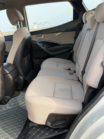 Rabigh, Vehicles, Cars & Trucks , SAR 35000,  Hyundai Santa Fe,  2015,  Automatic,  400000 KM,