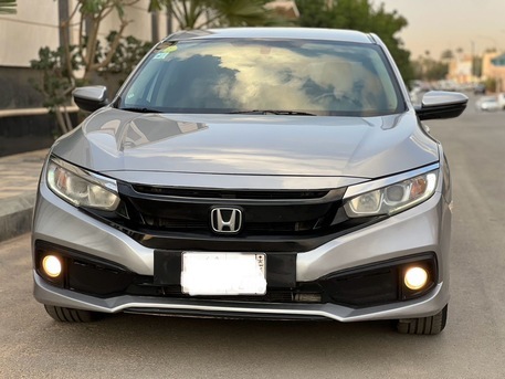 Al Malaz, Vehicles, Cars & Trucks , SAR 50000,  Honda Civic,  2020,  Automatic,  152000 KM,     Silver