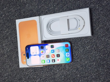 Al Rahmaniyah, Mobile Phones, SAR 4150,  IPhone 17 Pro 256gb Cosmic Orange