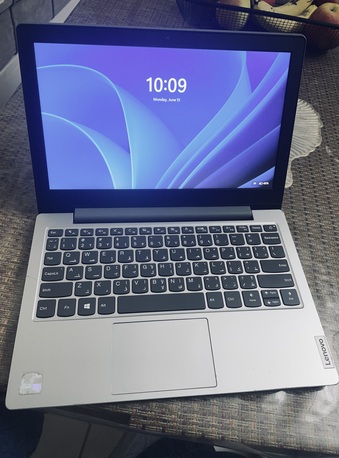 Riyadh, Electronics, SAR 800,  Lenovo Ideapad