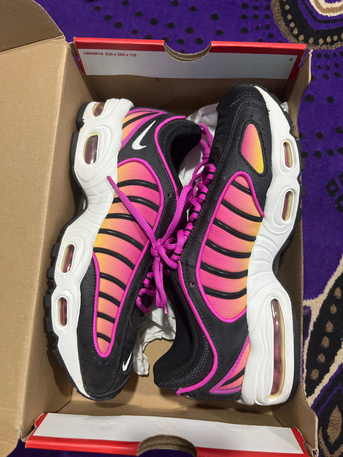 Al Khobar Al Shamalia, Clothing & Accessories, SAR 120,  Brand New Nike Air Max Tailwind IV "Fire Pink" (Size Eur - 41