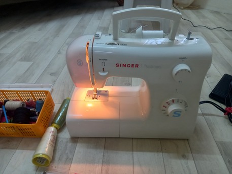 Madinah, Household Items, SAR 300,  Singer Sewing Machine Tradition 2259