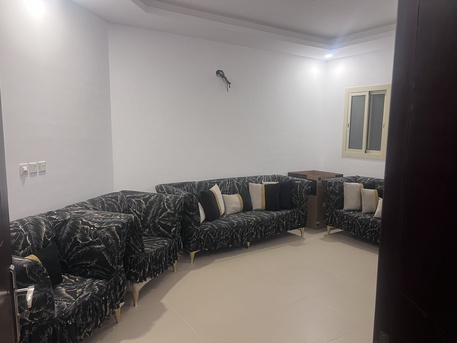 Jeddah, Housing Exchanges, SAR 30000/year,  4 Rooms 3 Washrooms Big Hall