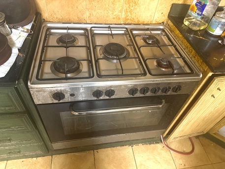 Riyadh, Household Items, SAR 200,  Urgent Sale Cooking Range