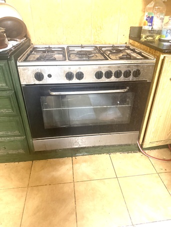 Riyadh, Household Items, SAR 200,  Urgent Sale Cooking Range