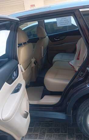 Jidhafs, Vehicles, Cars & Trucks , BHD 5,  Nissan X-Trail,  2018,  Automatic,  120000 KM,  🚗   For Sale &ndash; Excellent Condition