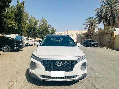 Al Malaz, Vehicles, Cars & Trucks , SAR 68000,  Hyundai Santa Fe,  2019,  Automatic,  151000 KM,