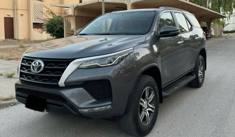 Riyadh, Vehicle Lease Transfer, SAR 2713,  Toyota Fortuner 2023  Installment