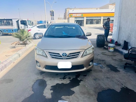 Al Wizarat, Vehicles, Cars & Trucks , SAR 24,  Toyota Corolla,  2013,  Automatic,  353 KM,   For Sale