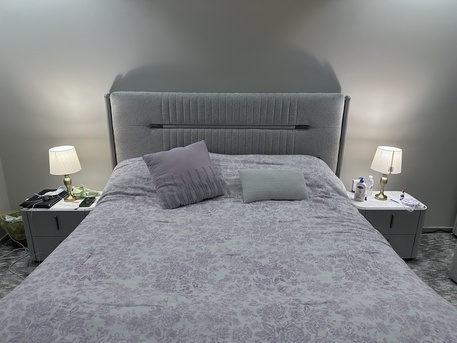 Jeddah, Furniture, SAR 8,  HOMEBOX **LIKE NEW** GRANDE KING BEDROOM SET + MATTRESS + 6-DOOR WARDROBE