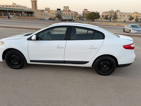Riyadh, Vehicles, Cars & Trucks , SAR 16000,  Renault Fluence,  2014,  Automatic,  141000 KM,