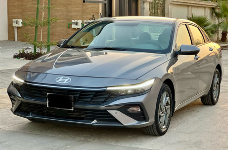 Riyadh, Vehicles, Cars & Trucks , SAR 55000,  Hyundai Elantra,  2024,  Automatic,  123 KM,   Smart   1.6 L In Original Condition
