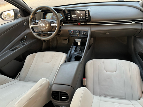 Riyadh, Vehicles, Cars & Trucks , SAR 55000,  Hyundai Elantra,  2024,  Automatic,  123 KM,   Smart   1.6 L In Original Condition