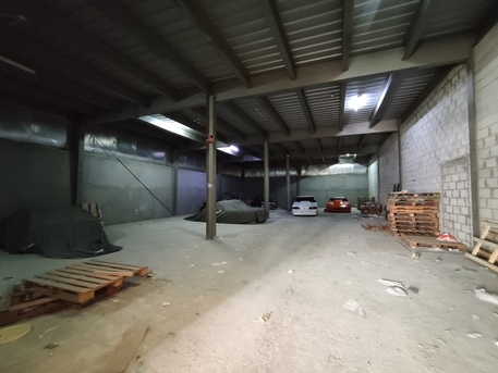 Tubli, Warehouses, BHD 1500,  1200 Sq. Meter,  Tubli:- Warehouse/Store On Rent Without Address...