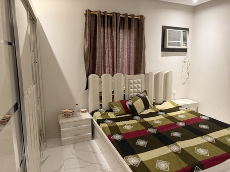 Jeddah, Rooms for Rent, SAR 1200/month,  Furnished,  220 Sq. Feet,  Room Available For Rent (Female Only)