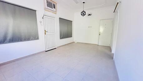 Adliya, Apartments, Flats, Houses & Villas, BHD 210/month,  2 BR,  Flat For Rent In Adliya Without EWA Nearby Al Hilal Hospital
