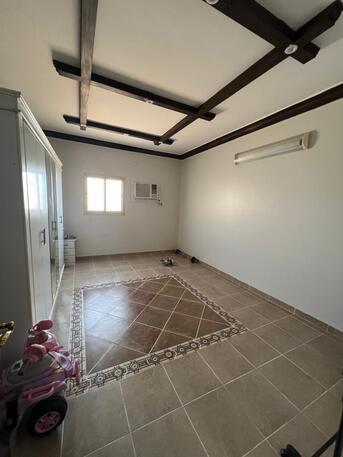 Al Qadisiyah, Rooms for Rent, SAR 1600/month,  Separate Room With An Attached Washroom Is Available For An Executive Bachelor.