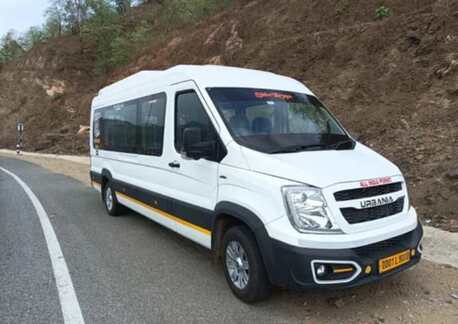 Jaipur, Travel, Luxury Force Urbania Hire Jaipur For Outstation Trips