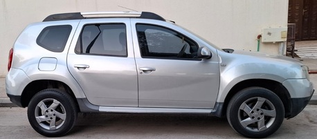 Riyadh, Vehicles, Cars & Trucks , SAR 13,  Renault Duster,  2014,  Automatic,  224800 KM,  Well Maintained  2.0  Family Car For Sale SAR13000/-