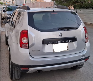 Riyadh, Vehicles, Cars & Trucks , SAR 13,  Renault Duster,  2014,  Automatic,  224800 KM,  Well Maintained  2.0  Family Car For Sale SAR13000/-