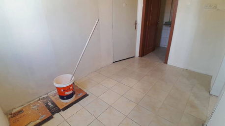 Manama, Apartments, Flats, Houses & Villas, BHD 130/month,  1 BR,  Ras Ruman:- Close To Almoayyed Parking.  1BHK Unfurnished Flat On Rent.  Bd 130/- With EWA