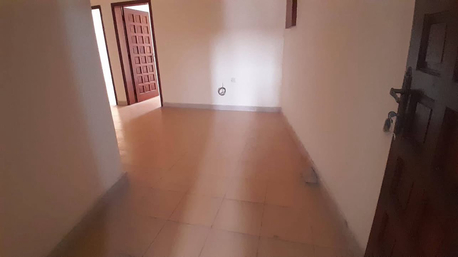 Gudaibiya, Apartments, Flats, Houses & Villas, BHD 150/month,  2 BR,  Gudaibiya:- Close To Aster Clinic.  2Bhk Unfurnished Flat On Rent With Only A/Cs. Bd 150