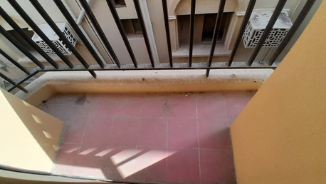 Gudaibiya, Apartments, Flats, Houses & Villas, BHD 150/month,  2 BR,  Gudaibiya:- Close To Aster Clinic.  2Bhk Unfurnished Flat On Rent With Only A/Cs. Bd 150