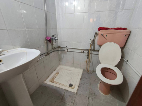 Gudaibiya, Apartments, Flats, Houses & Villas, BHD 200/month,  2 BR,  Gudaibiya 2Bhk Unfurnished Flat On Rent With Acs OnlyClose To Aster Clinic.Bd 200 With EWA