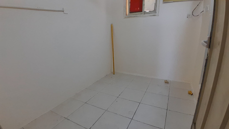 Gudaibiya, Apartments, Flats, Houses & Villas, BHD 90/month,  Gudaibiya:- Close To Al Mannai Studio.Rooftop Studio Flat On Rent With Ac.Bd 90/- With EWA