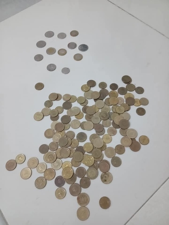 Riffa, Free Items, BHD 10,  Old Currency And Coins