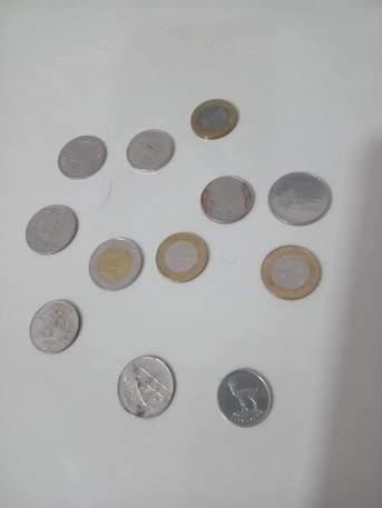 Riffa, Free Items, BHD 10,  Old Coins And Currency