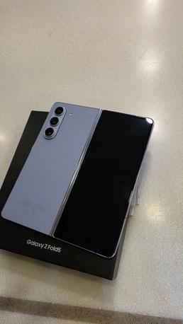 Dammam, Mobile Phones, SAR 2200,  Galaxy Fold 5