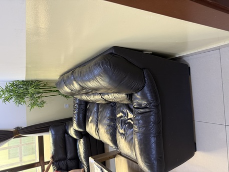 East Riffa, Furniture, BHD 25,  SOFA SET (3+ 2)
