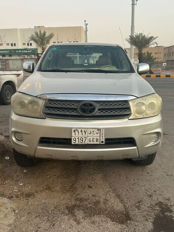 Riyadh, Vehicles, Cars & Trucks , SAR 30000,  Toyota Fortuner,  2011,  Automatic,  612 KM,   For Sale