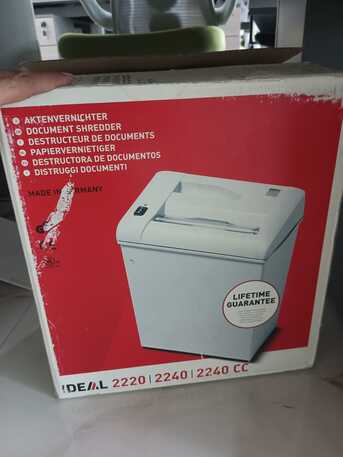 Riyadh, Machinery, SAR 1400,  IDEAL 2220, 2240 & 2240 CC Paper Shredders For Sale. Excellent Condition, Heavy-duty Germa