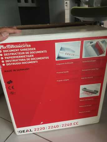 Riyadh, Machinery, SAR 1400,  IDEAL 2220, 2240 & 2240 CC Paper Shredders For Sale. Excellent Condition, Heavy-duty Germa