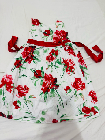 Al Rakah Al Shamaliyah, Clothing & Accessories, SAR 120,  🔺GIRLS CLOTHES  BUNDLE  FOR URGENT SALE 🔺